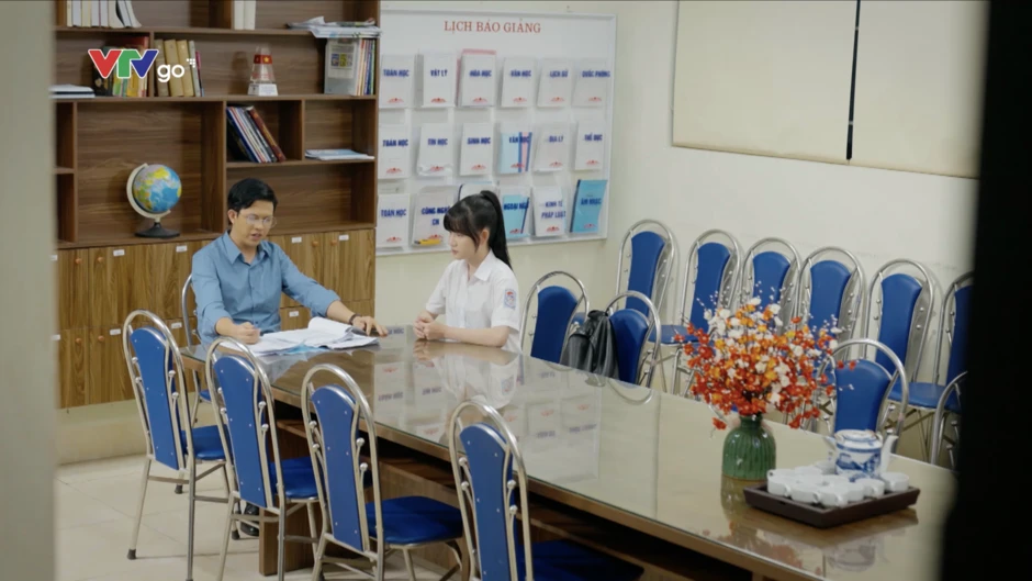 Phía bên kia thành phố - Tập 10: Khuê được minh oan, Tuyết Lan chính thức gia nhập nhóm bạn Phía bên kia thành phố - Tập 10: Khuê được minh oan, Tuyết Lan chính thức gia nhập nhóm bạn