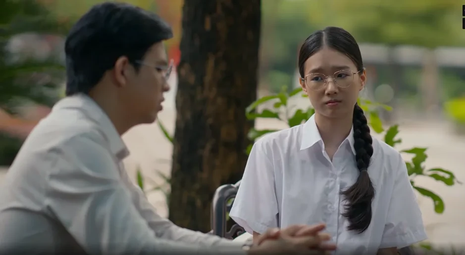 Phía bên kia thành phố - Tập 14: Mẹ Khuê bật khóc ân hận vì dạy con nhẫn nhịn, sự thật về "trò ngoan" Thái bị lật tẩy Phía bên kia thành phố - Tập 14: Mẹ Khuê bật khóc ân hận vì dạy con nhẫn nhịn, sự thật về "trò ngoan" Thái bị lật tẩy