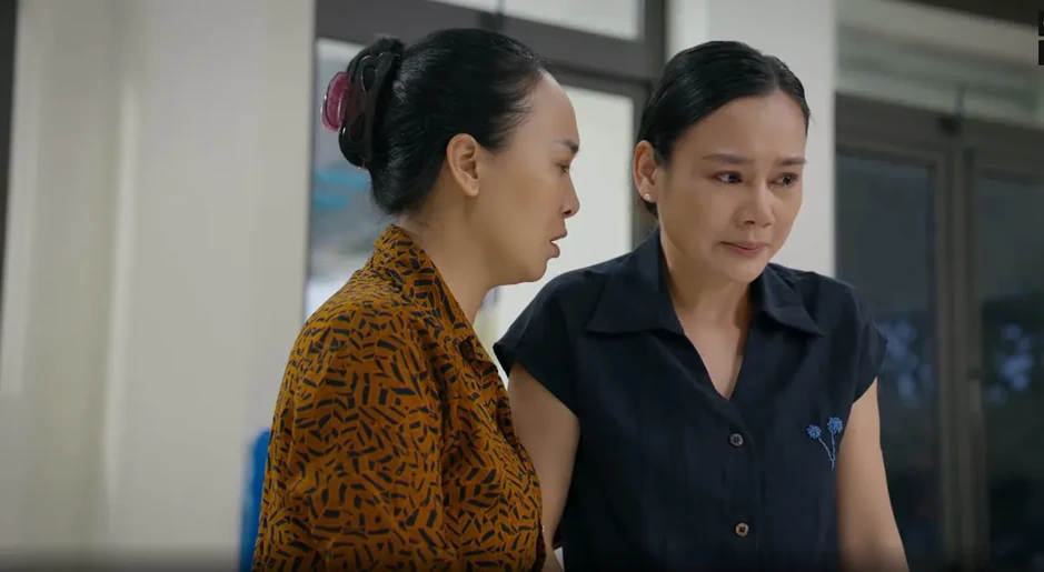 Phía bên kia thành phố - Tập 14: Mẹ Khuê bật khóc ân hận vì dạy con nhẫn nhịn, sự thật về "trò ngoan" Thái bị lật tẩy Phía bên kia thành phố - Tập 14: Mẹ Khuê bật khóc ân hận vì dạy con nhẫn nhịn, sự thật về "trò ngoan" Thái bị lật tẩy