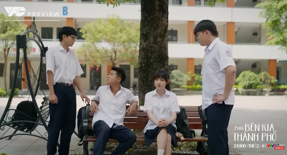 Phía bên kia thành phố - Tập 14: Mẹ Khuê kiên quyết xử lý việc Thái bắt nạt bạn học