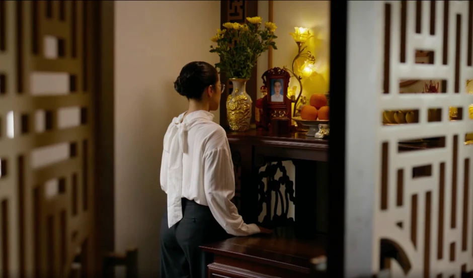 Phía bên kia thành phố - Tập 3: Tuyết Lan xuất hiện, trở thành tâm điểm mới của lớp học Phía bên kia thành phố - Tập 3: Tuyết Lan xuất hiện, trở thành tâm điểm mới của lớp học