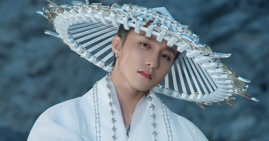Phía Sơn Tùng lên tiếng sau ồn ào đạo nhái: "Mong khán giả bình tĩnh" Phía Sơn Tùng lên tiếng sau ồn ào đạo nhái: "Mong khán giả bình tĩnh"