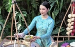 Phú bà Vbiz mở bán bánh canh trong biệt thự đối diện Landmark 81