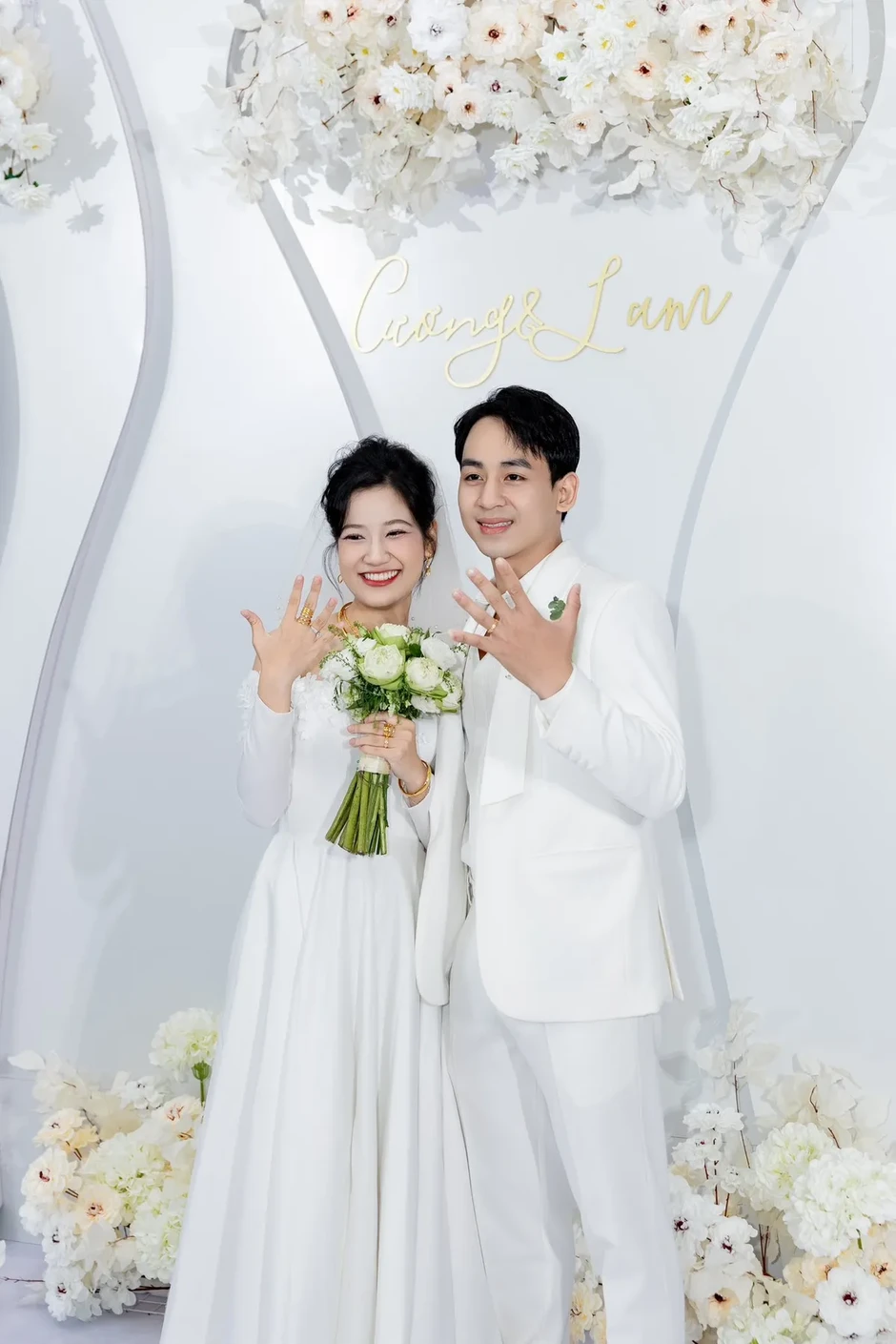 Phùng Minh Cương: "Xiếc đã dạy tôi rằng, không có giới hạn nào là không thể vượt qua nếu đủ kiên trì" Phùng Minh Cương: "Xiếc đã dạy tôi rằng, không có giới hạn nào là không thể vượt qua nếu đủ kiên trì"