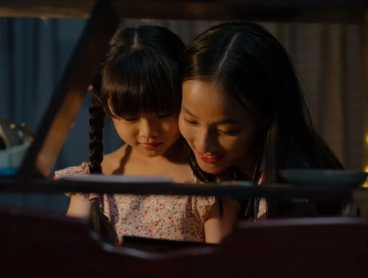 Phương Thanh: Từ vẽ đến ống kính, 'pha màu' cho những vai diễn nhiều lớp Phương Thanh: Từ vẽ đến ống kính, 'pha màu' cho những vai diễn nhiều lớp