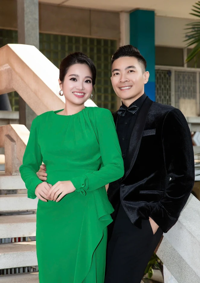 Quốc Cơ tiết lộ cuộc sống tuổi 42, chia sẻ về bí quyết giữ lửa hôn nhân Quốc Cơ tiết lộ cuộc sống tuổi 42, chia sẻ về bí quyết giữ lửa hôn nhân