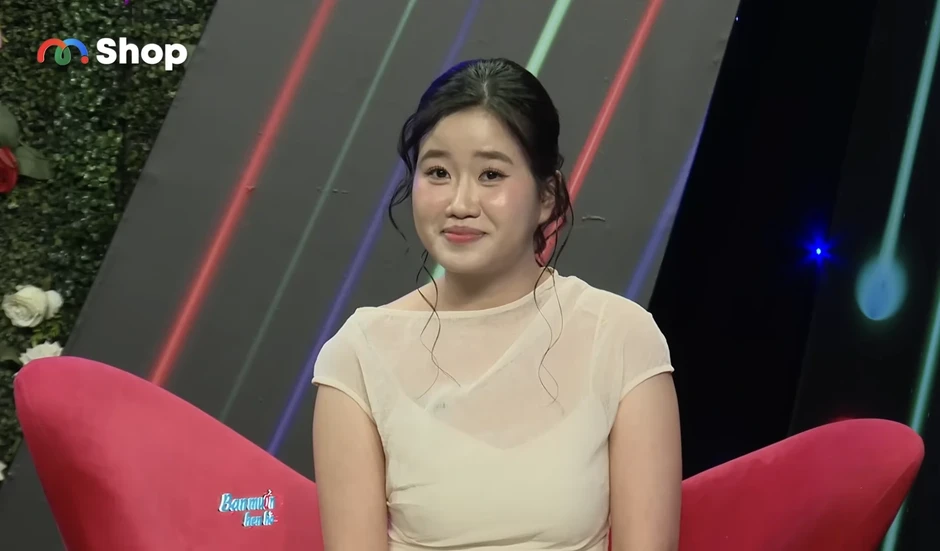 Quyền Linh phấn khích khi chàng trai 1,8m chinh phục được gái xinh Ngoại thương Quyền Linh phấn khích khi chàng trai 1,8m chinh phục được gái xinh Ngoại thương
