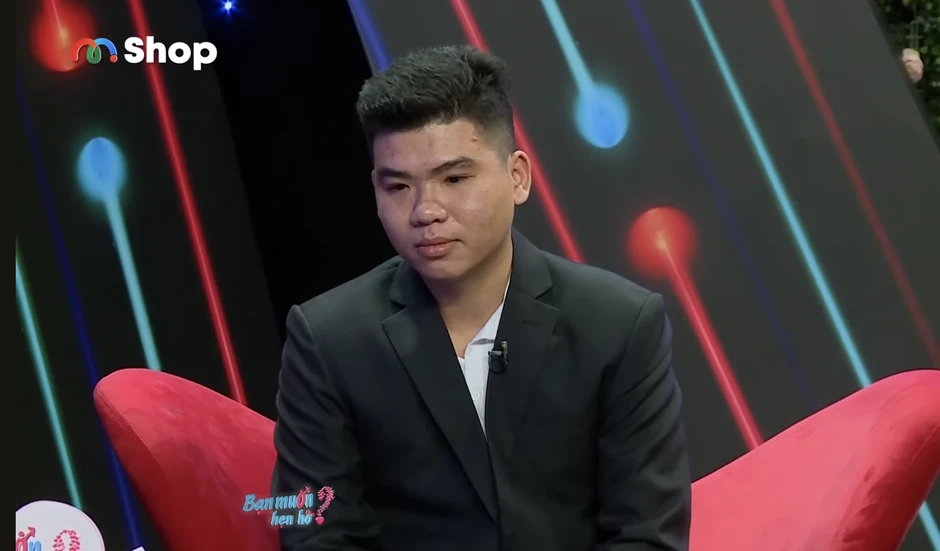 Quyền Linh phấn khích khi chàng trai 1,8m chinh phục được gái xinh Ngoại thương Quyền Linh phấn khích khi chàng trai 1,8m chinh phục được gái xinh Ngoại thương