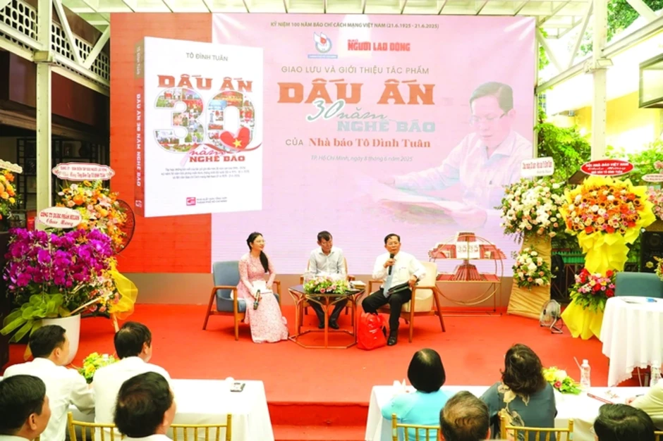 Ra mắt sách nét đẹp văn hóa