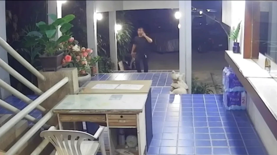 Rúng động tin sao nữ công khai tố cáo nam nhân viên y tế xâm hại tình dục Rúng động tin sao nữ công khai tố cáo nam nhân viên y tế xâm hại tình dục