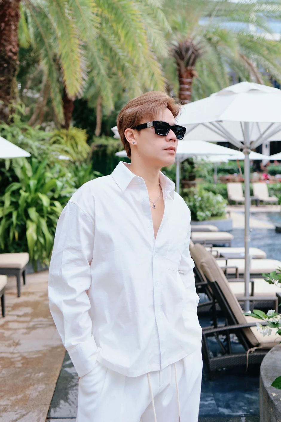 Sao nam Vbiz từng nổi tiếng là "quý ông" nay bán chè trôi nước, thịt kho rệu giao bằng xe ô tô khắp TP.HCM Sao nam Vbiz từng nổi tiếng là "quý ông" nay bán chè trôi nước, thịt kho rệu giao bằng xe ô tô khắp TP.HCM