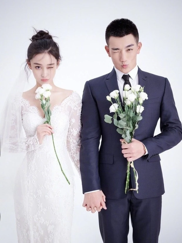 Sao nữ cưới sĩ quan đặc công "vỡ mộng", tiết lộ góc khuất hôn nhân không như mơ Sao nữ cưới sĩ quan đặc công "vỡ mộng", tiết lộ góc khuất hôn nhân không như mơ