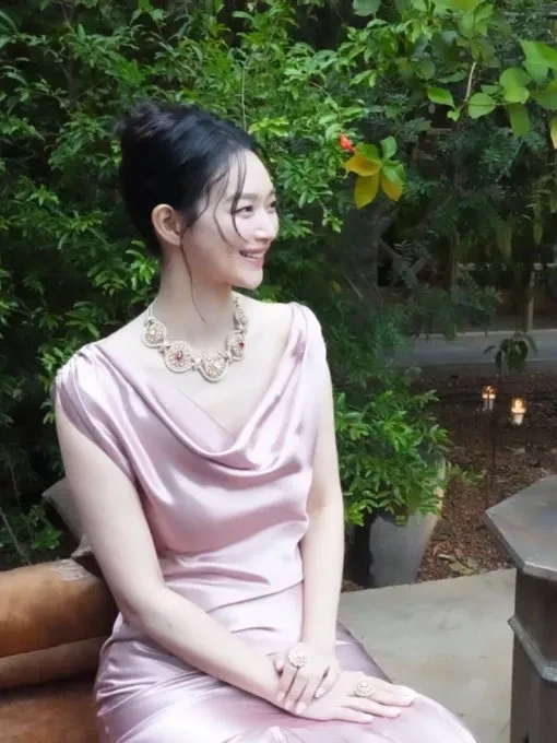 Shin Min Ah: “Nếu được tái sinh, tôi vẫn chọn là chính mình” Shin Min Ah: “Nếu được tái sinh, tôi vẫn chọn là chính mình”