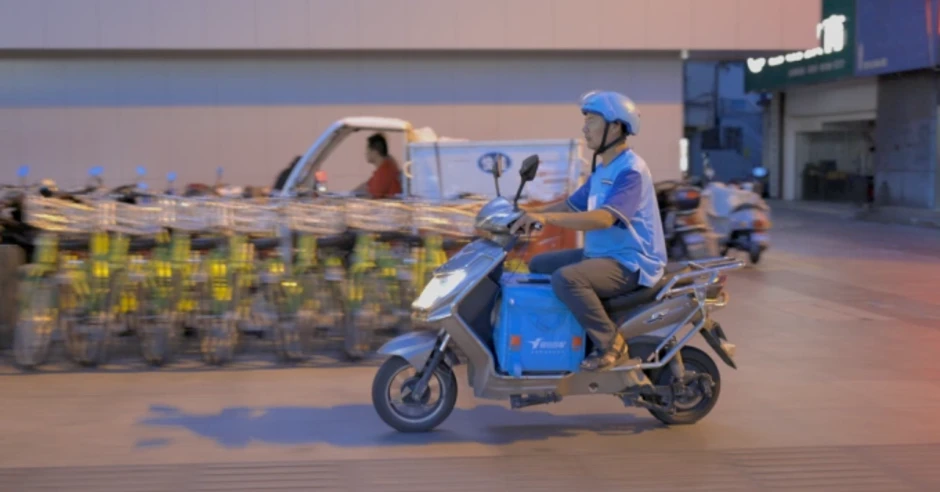 Shipper làm thơ về buồn vui khi giao hàng Shipper làm thơ về buồn vui khi giao hàng
