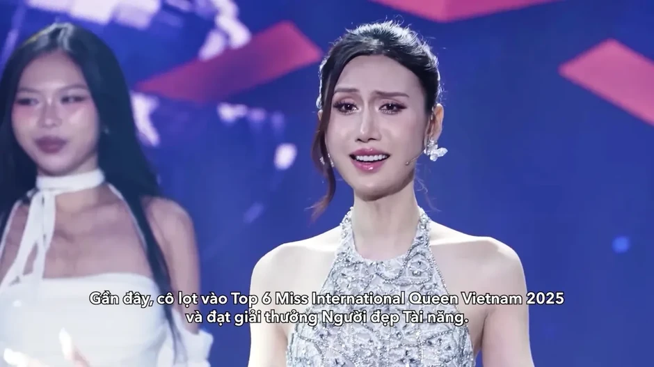 Showtime: Lynk Lee trải lòng về quyết định chuyển giới ở tuổi 30 Showtime: Lynk Lee trải lòng về quyết định chuyển giới ở tuổi 30
