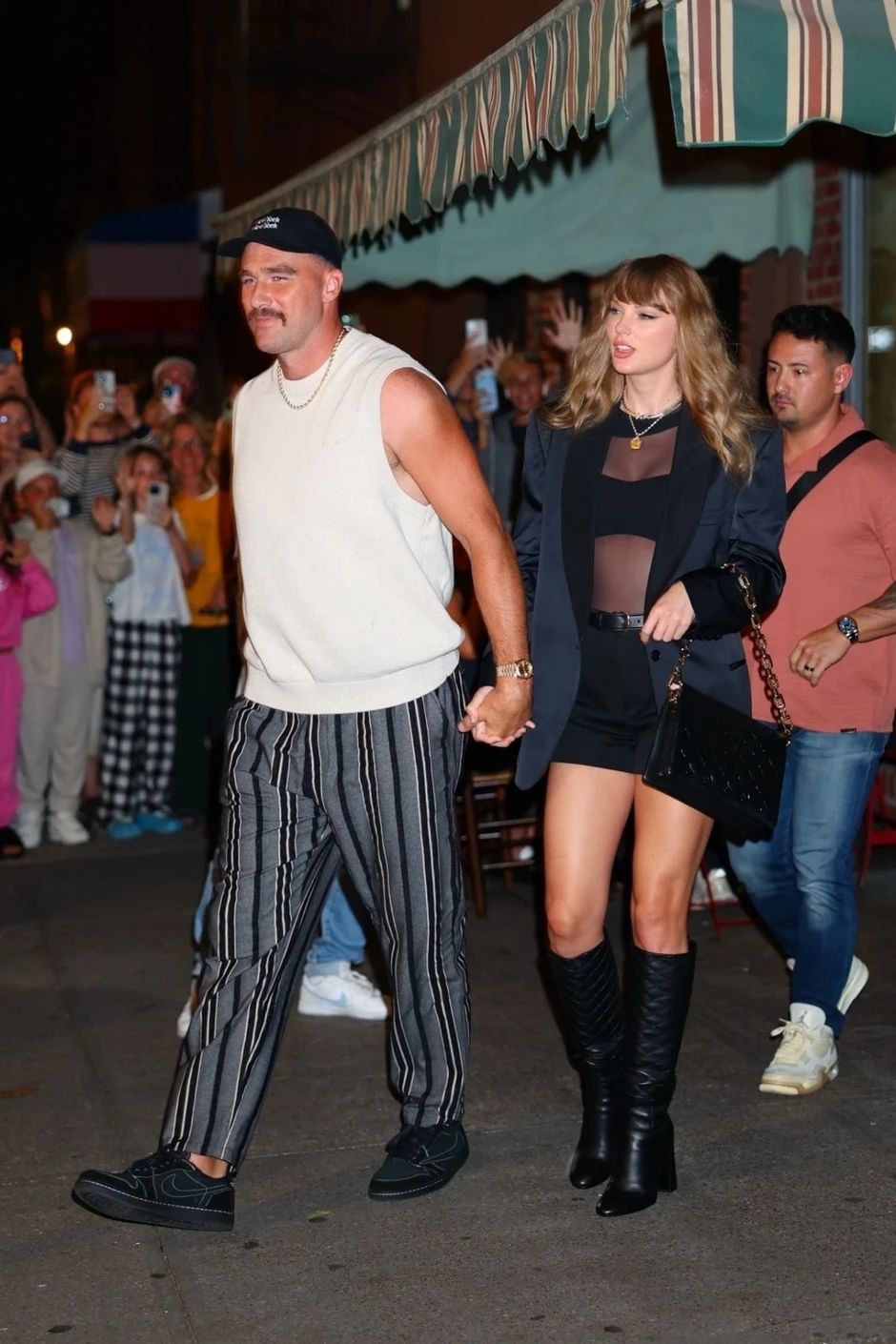 Siêu đám cưới chấn động New York của Taylor Swift