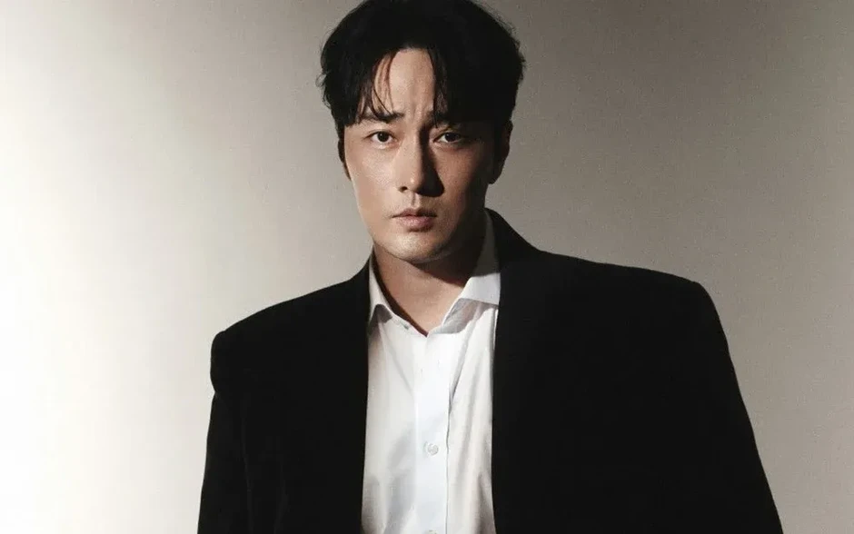 So Ji Sub trở lại SBS sau 13 năm: Có thể viết tiếp kỳ tích trên màn ảnh nhỏ? So Ji Sub trở lại SBS sau 13 năm: Có thể viết tiếp kỳ tích trên màn ảnh nhỏ?