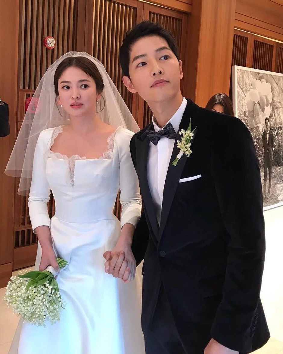 Song Joong Ki lộ diện giữa lúc hot lại chuyện ly hôn Song Hye Kyo, thái độ gây chú ý Song Joong Ki lộ diện giữa lúc hot lại chuyện ly hôn Song Hye Kyo, thái độ gây chú ý