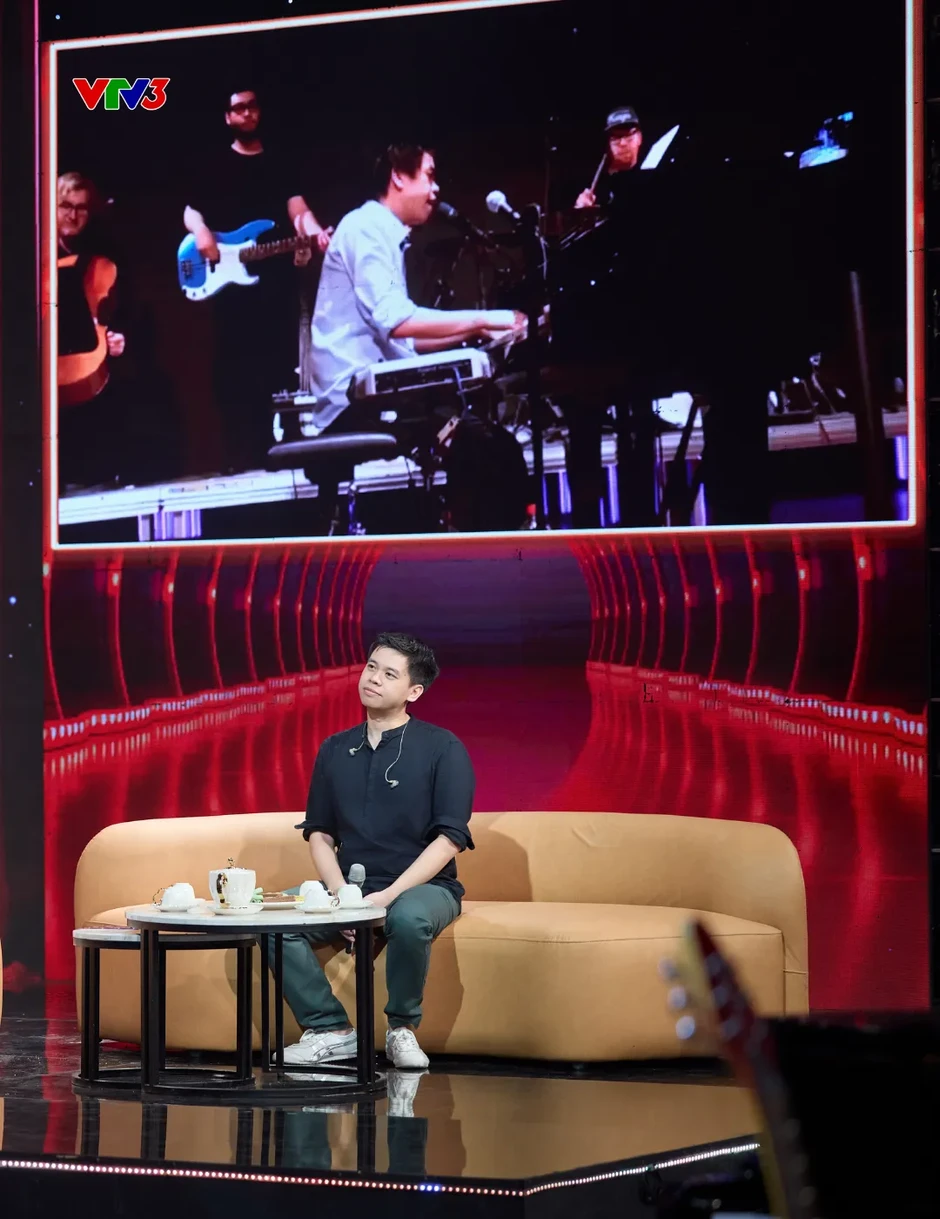 Studio 3: Bật mí góc khuất đầy nghị lực của Vinh Khuất