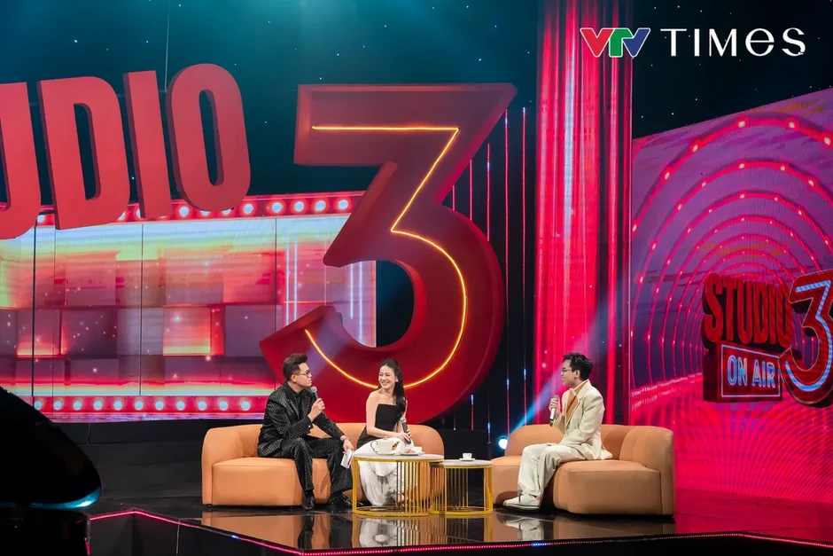 Studio 3: Hứa Kim Tuyền và những câu chuyện chưa kể sau ánh đèn sân khấu Studio 3: Hứa Kim Tuyền và những câu chuyện chưa kể sau ánh đèn sân khấu
