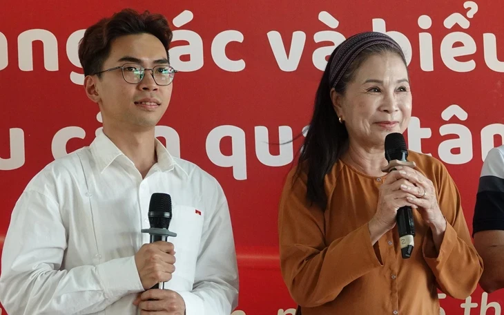 Tại sao Hữu Quốc gọi Lê Thiện là bố? Tại sao Hữu Quốc gọi Lê Thiện là bố?