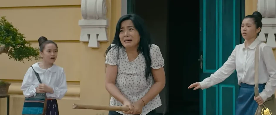 Tận hiến tập 12, 13: Biến cố khủng khiếp với gia đình Nguyễn Thành Tận hiến tập 12, 13: Biến cố khủng khiếp với gia đình Nguyễn Thành