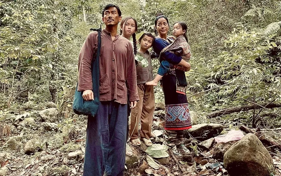Tận hiến - Tập 3: Hành trình sinh tử của gia đình Nguyễn Thành Tận hiến - Tập 3: Hành trình sinh tử của gia đình Nguyễn Thành