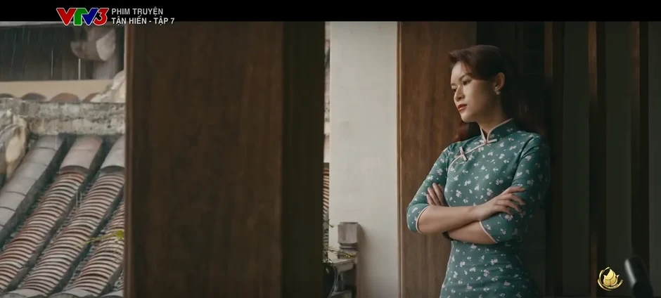 Tận hiến tập 7-8: Đối thủ xứng tầm và những "viên đạn bọc đường" làm rối loạn cục diện tình báo Tận hiến tập 7-8: Đối thủ xứng tầm và những "viên đạn bọc đường" làm rối loạn cục diện tình báo