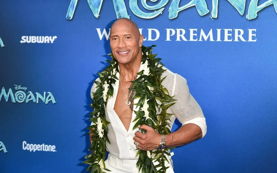 Tạo hình khác lạ của Dwayne Johnson trong 'Moana' gây chú ý Tạo hình khác lạ của Dwayne Johnson trong 'Moana' gây chú ý