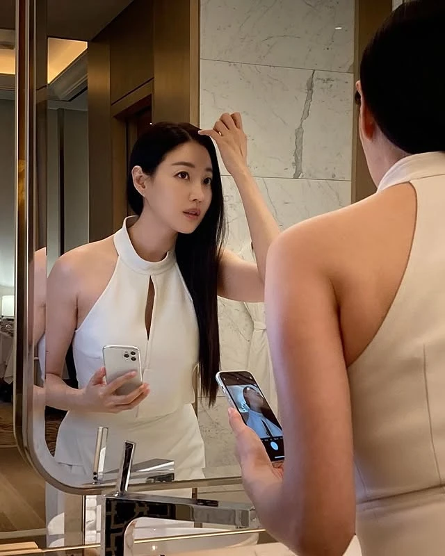 Thái độ lạ của "Hoa hậu quốc dân" bị tịch thu nhà 11 tỷ Thái độ lạ của "Hoa hậu quốc dân" bị tịch thu nhà 11 tỷ
