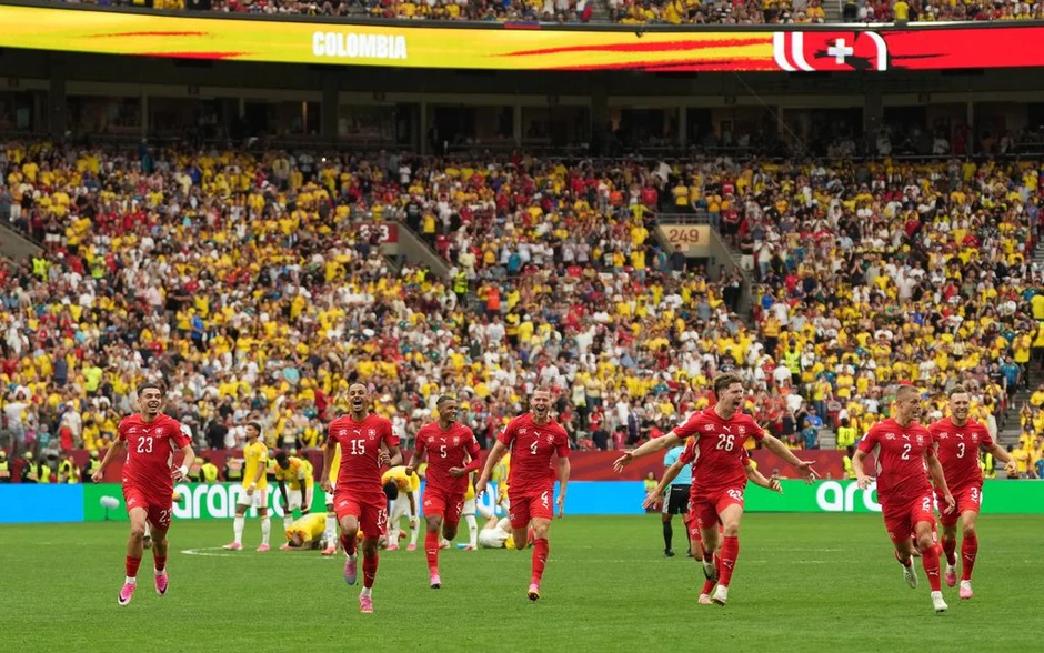Thắng trên chấm 11m, Thụy Sĩ giành vé vào tứ kết FIFA World Cup 2026™ sau 72 năm Thắng trên chấm 11m, Thụy Sĩ giành vé vào tứ kết FIFA World Cup 2026™ sau 72 năm