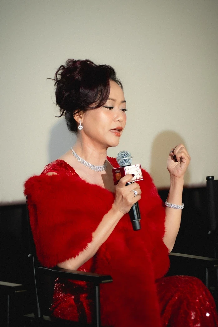 Thanh Hằng bật mí về "lần đầu" của Lương Thế Thành Thanh Hằng bật mí về "lần đầu" của Lương Thế Thành