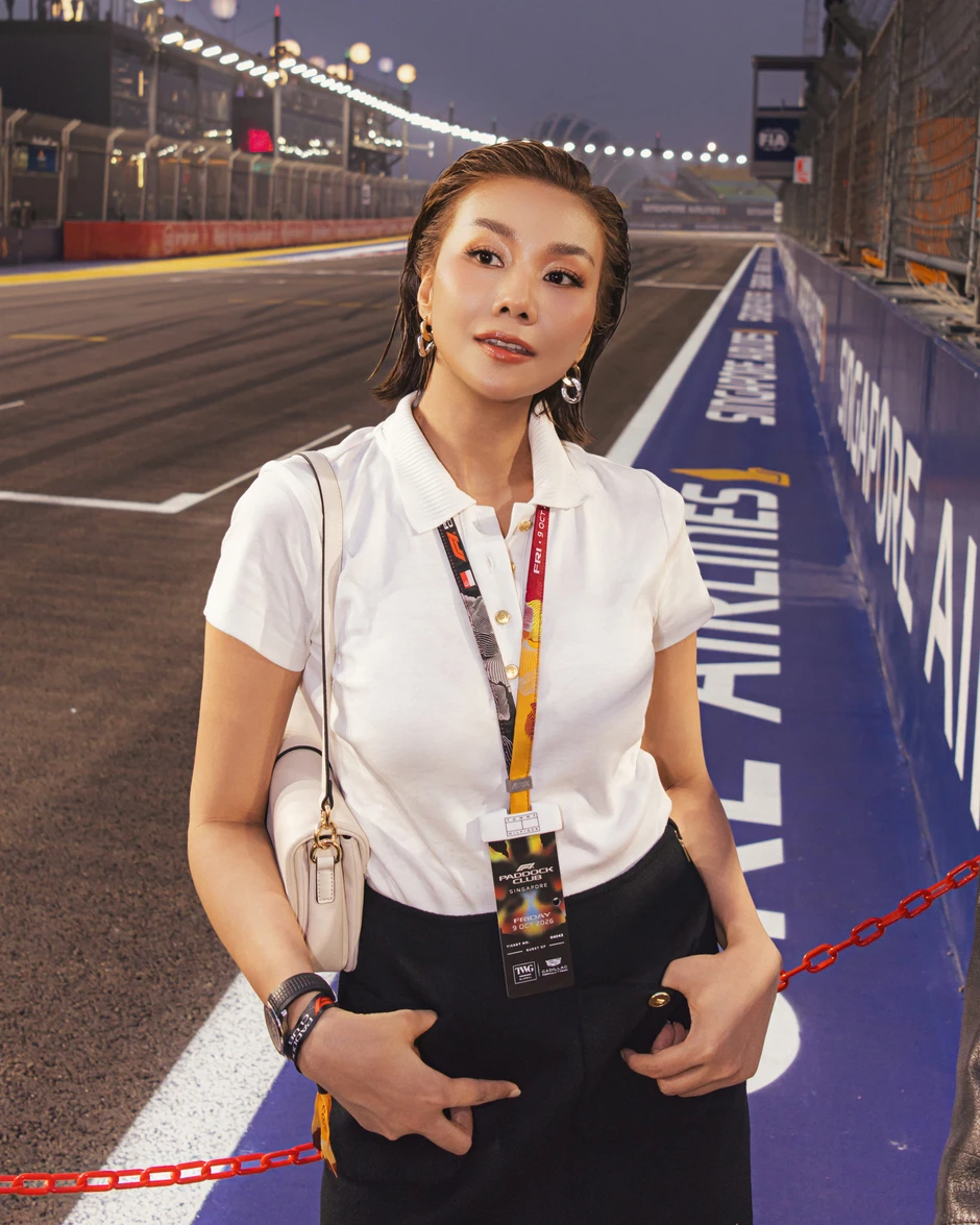 Thanh Hằng gặp gỡ hai tay đua F1 đình đám thế giới ở Singapore Thanh Hằng gặp gỡ hai tay đua F1 đình đám thế giới ở Singapore