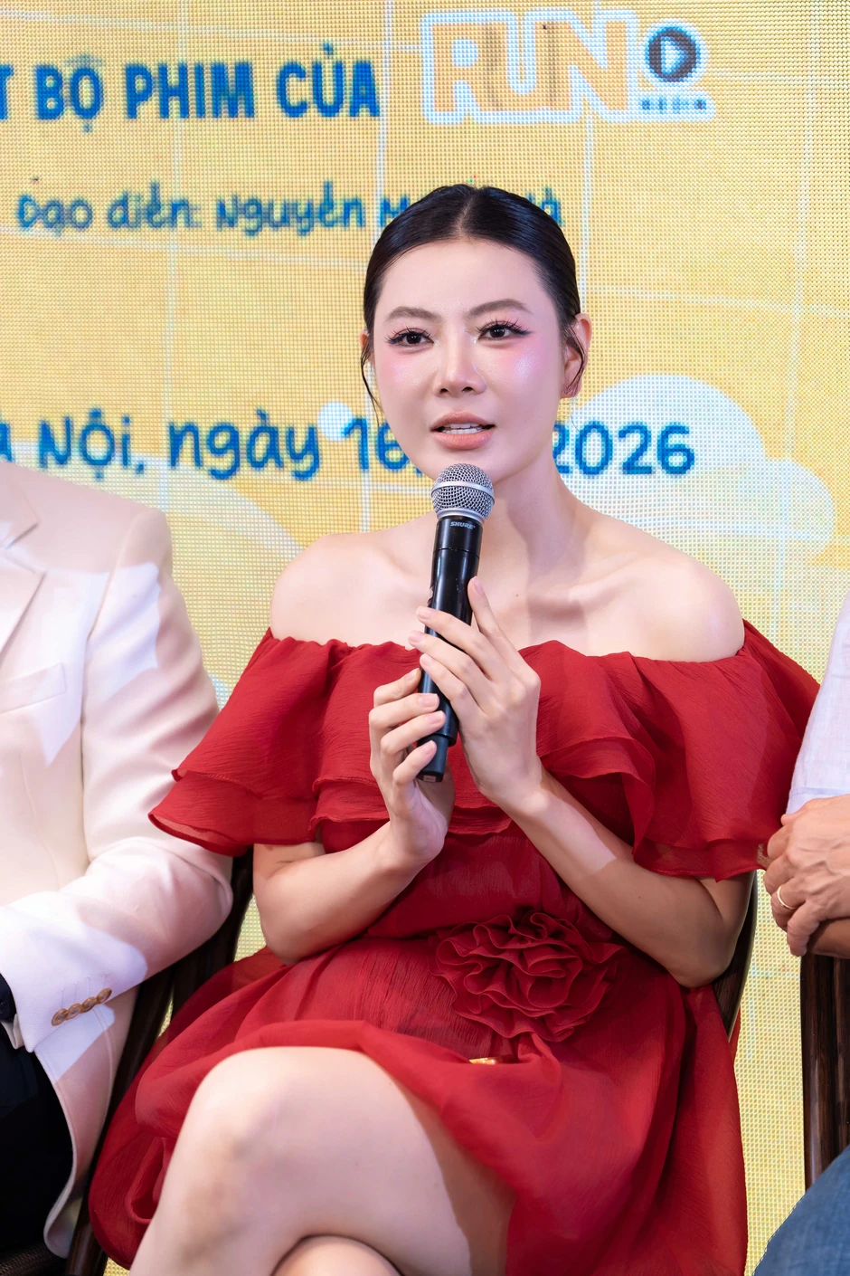 Thanh Hương làm bác sĩ trong phim mới