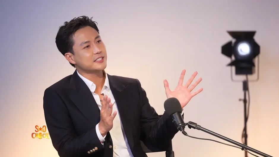 Thanh Sơn: "Khán giả khó tính nhất của tôi chính là bản thân mình" Thanh Sơn: "Khán giả khó tính nhất của tôi chính là bản thân mình"