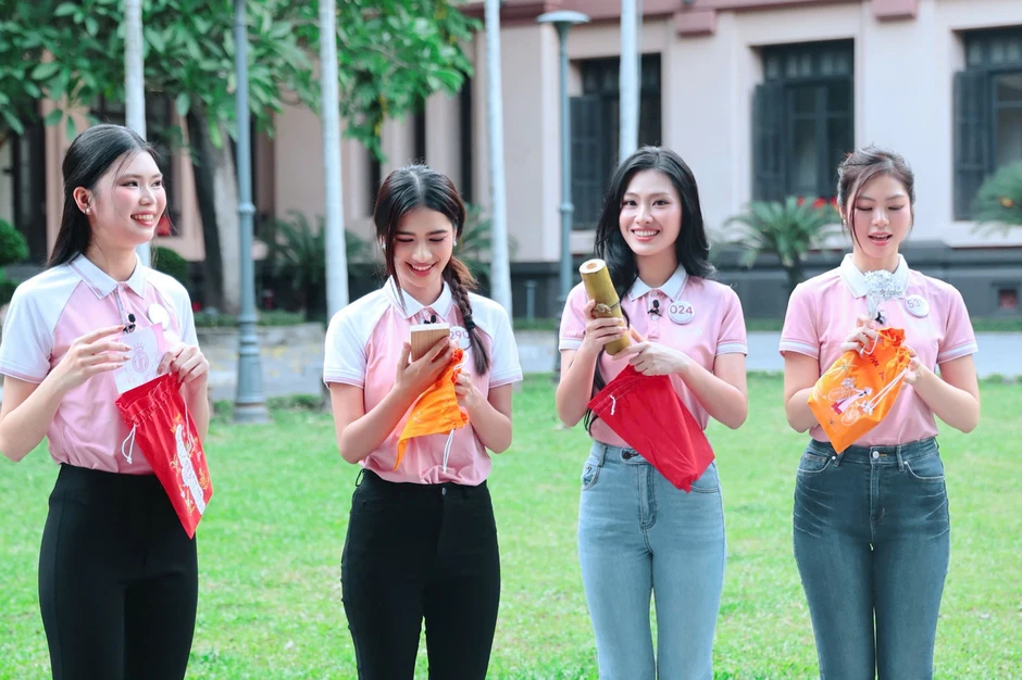 Thí sinh Hoa hậu Việt Nam giải mật thư