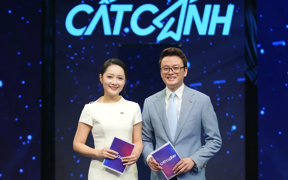 Thu Hà và Hữu Bằng chính thức trở thành hai gương mặt mới dẫn dắt Cất cánh Thu Hà và Hữu Bằng chính thức trở thành hai gương mặt mới dẫn dắt Cất cánh