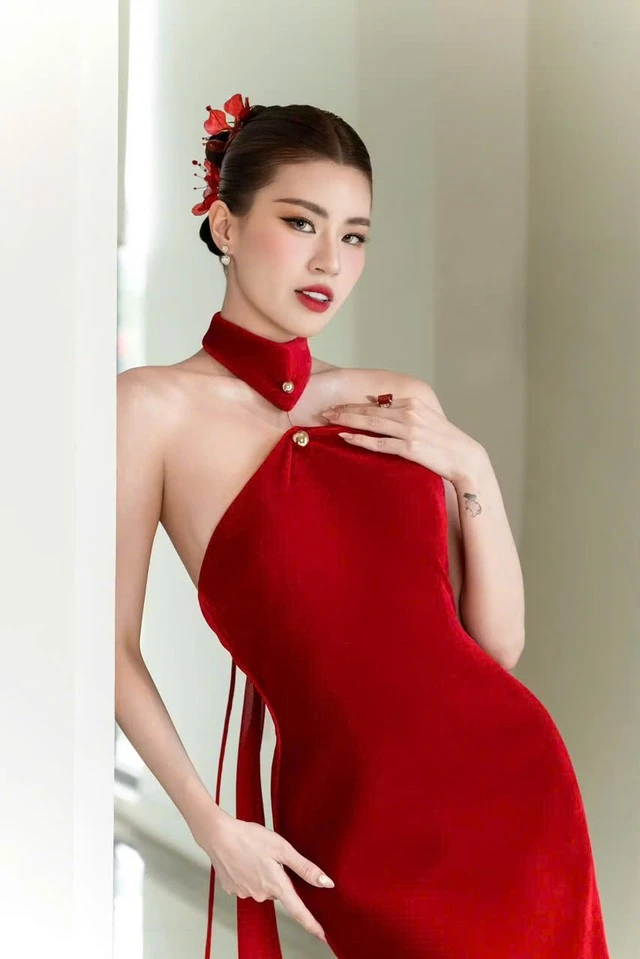 Thu nhập của Á hậu Miss Universe đóng phim trăm tỷ, có bài hát nổi tiếng toàn cầu Thu nhập của Á hậu Miss Universe đóng phim trăm tỷ, có bài hát nổi tiếng toàn cầu