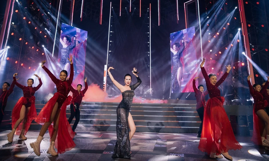 Thu nhập của giảng viên Nhạc viện đắt show bậc nhất Việt Nam Thu nhập của giảng viên Nhạc viện đắt show bậc nhất Việt Nam