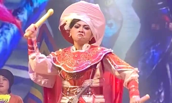 Tiết mục 'Tiếng trống Mê Linh' của cháu gái Vũ Linh bị tuýt còi