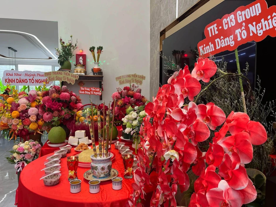 Tình hình đền thờ 100 tỷ của nghệ sĩ Hoài Linh trước ngày giỗ Tổ Sân khấu Tình hình đền thờ 100 tỷ của nghệ sĩ Hoài Linh trước ngày giỗ Tổ Sân khấu