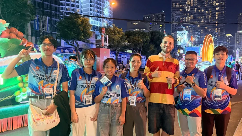 Tình nguyện viên tiếng Anh - Cầu nối văn hóa tại Festival Biển Khánh Hòa 2026 Tình nguyện viên tiếng Anh - Cầu nối văn hóa tại Festival Biển Khánh Hòa 2026