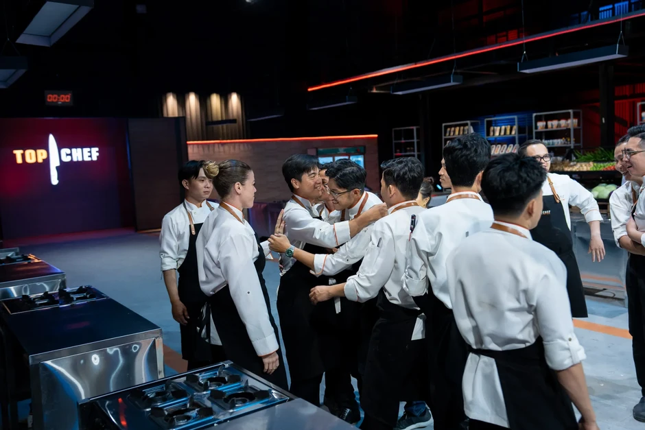 Top Chef Việt Nam - Tập 1: Đầu bếp biến 'quái vật đại dương' thành món fine dining