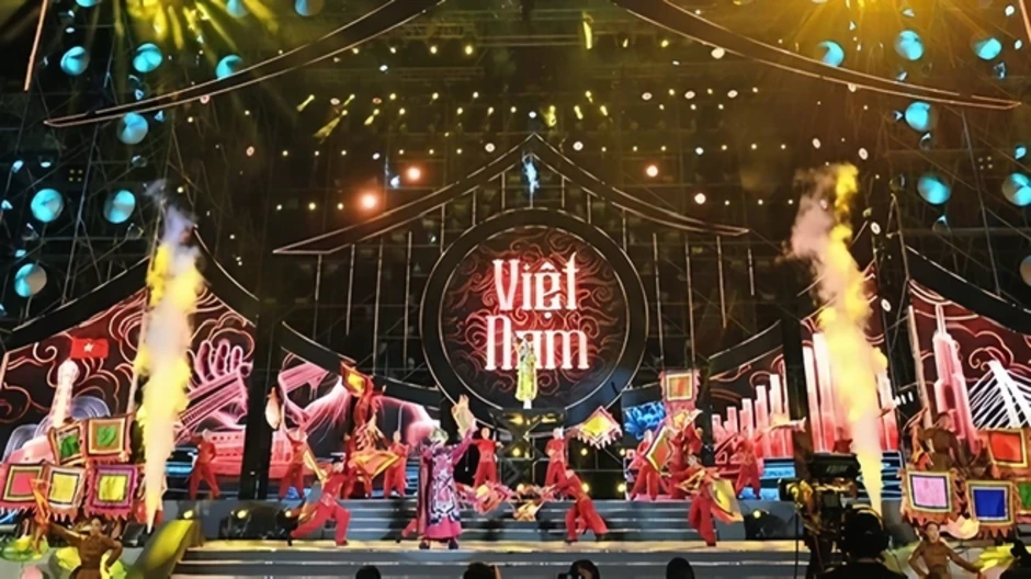 TP HCM: Đặc sắc Đêm Thơ Việt Nam 2026 "Hồn Thơ Việt" TP HCM: Đặc sắc Đêm Thơ Việt Nam 2026 "Hồn Thơ Việt"