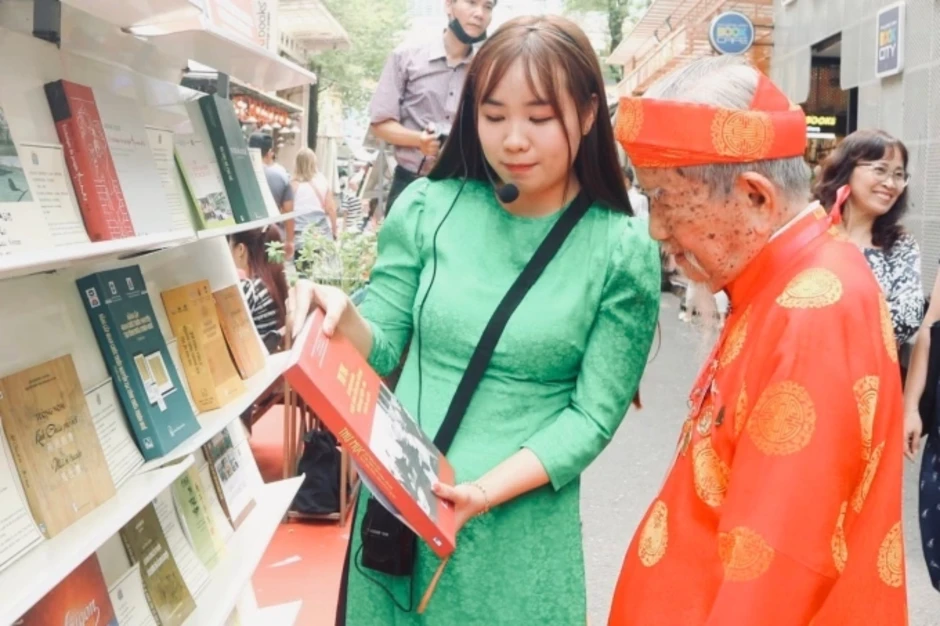 TP HCM muốn phát triển văn hóa đọc TP HCM muốn phát triển văn hóa đọc