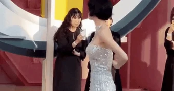 Trần đời chưa thấy diễn viên đóng thế nào đẹp hơn cả minh tinh hạng A thế này, uổng phí nhan sắc xứng tầm báu vật