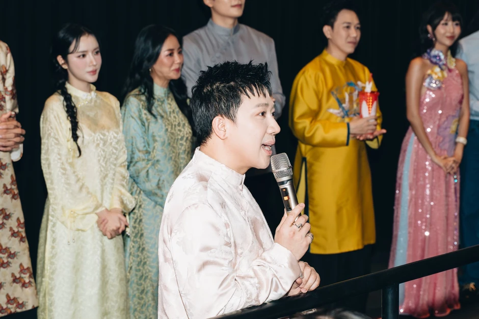 Trấn Thành kêu gọi khán giả ủng hộ để tròn 450 tỷ Trấn Thành kêu gọi khán giả ủng hộ để tròn 450 tỷ
