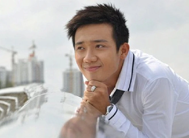 Trấn Thành: "Tôi cầm 7 triệu rưỡi chạy xe, nước mắt cứ chảy ra" Trấn Thành: "Tôi cầm 7 triệu rưỡi chạy xe, nước mắt cứ chảy ra"