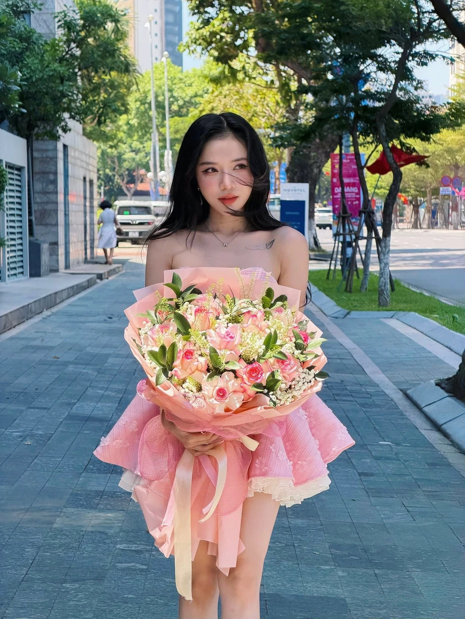 Trấn Thành từng cảnh báo LyLy 1 câu liên quan chuyện yêu đương Trấn Thành từng cảnh báo LyLy 1 câu liên quan chuyện yêu đương