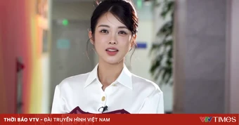 Trình Mỹ Duyên học địu con, thêu thùa trong Lời hứa đầu tiên